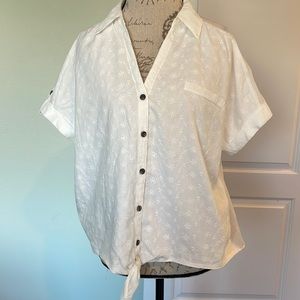 Candie’s White blouse
